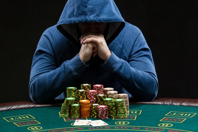 Станете покер професионалист в 8 стъпки